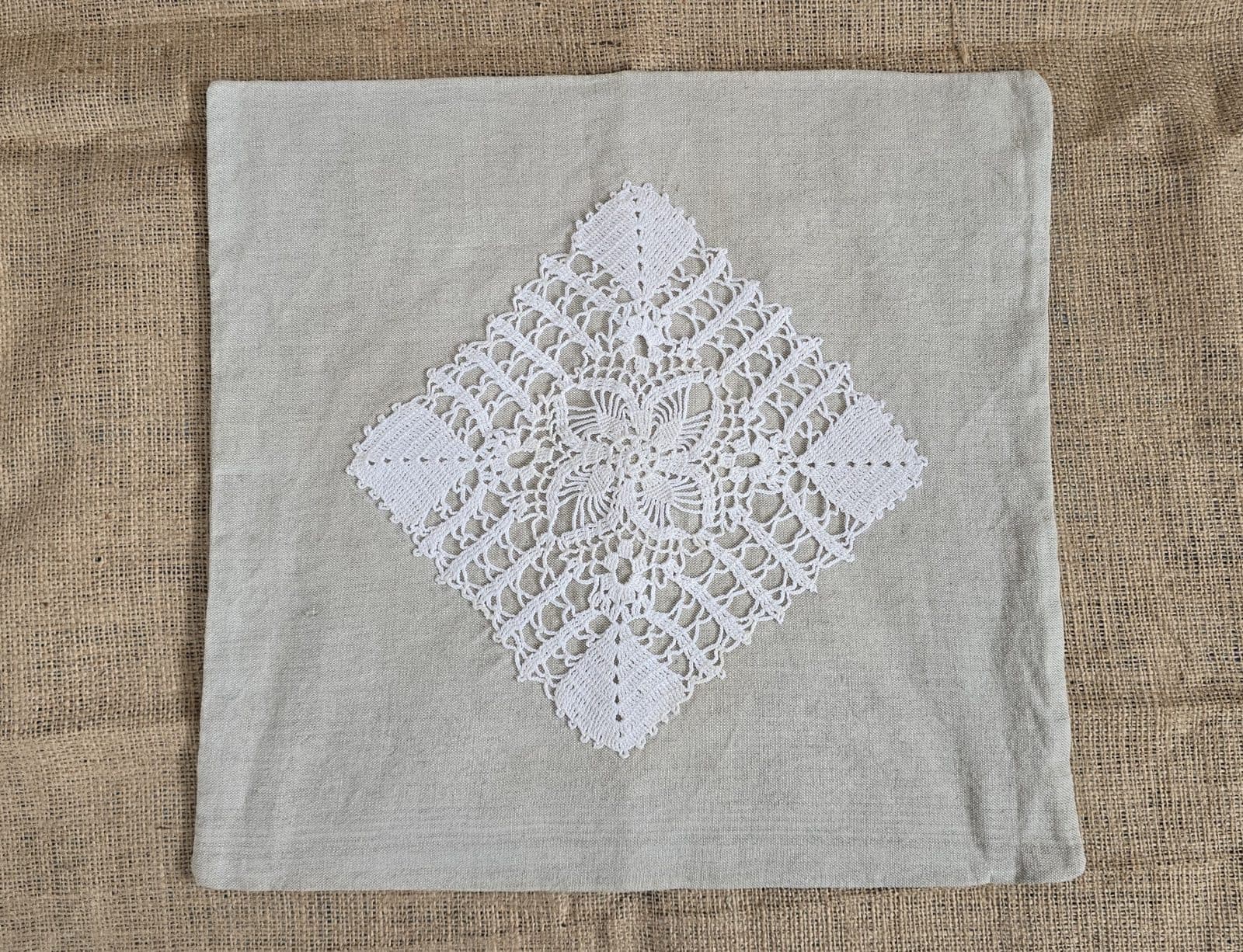 Fata de pernita rustic - ” Infinit” 2