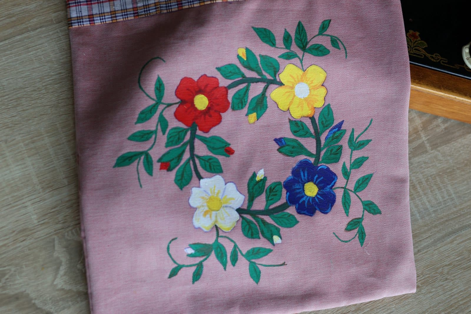 Sacosa pictata ”Bohemian 1” 5
