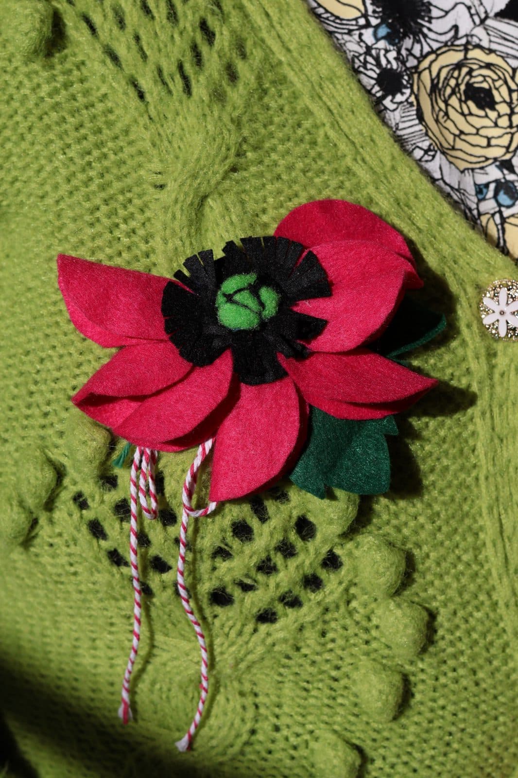 Brosa din fetru FUCSIA 3